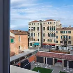 Viridia Hotel 4*